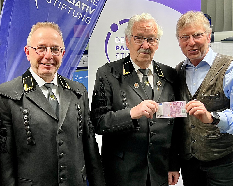Bergmannsverein „Glückauf“ spendet 500 Euro an die Deutsche PalliativStiftung